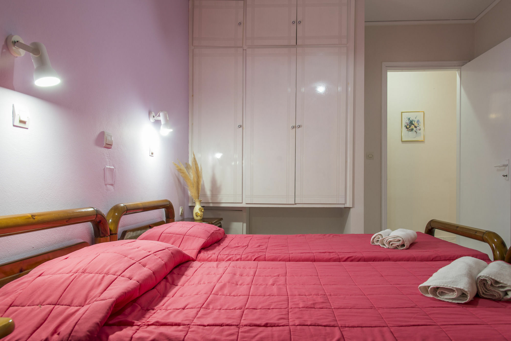 Byron Apartments ตีกากี ภายนอก รูปภาพ